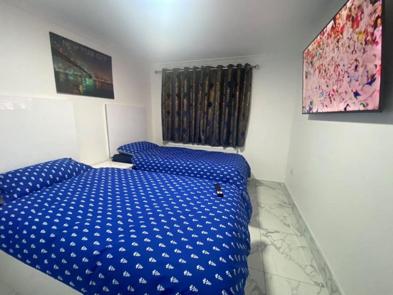 The Royal Boutique Oxford Lodge By London Sleep 6 Hayes  Extérieur photo