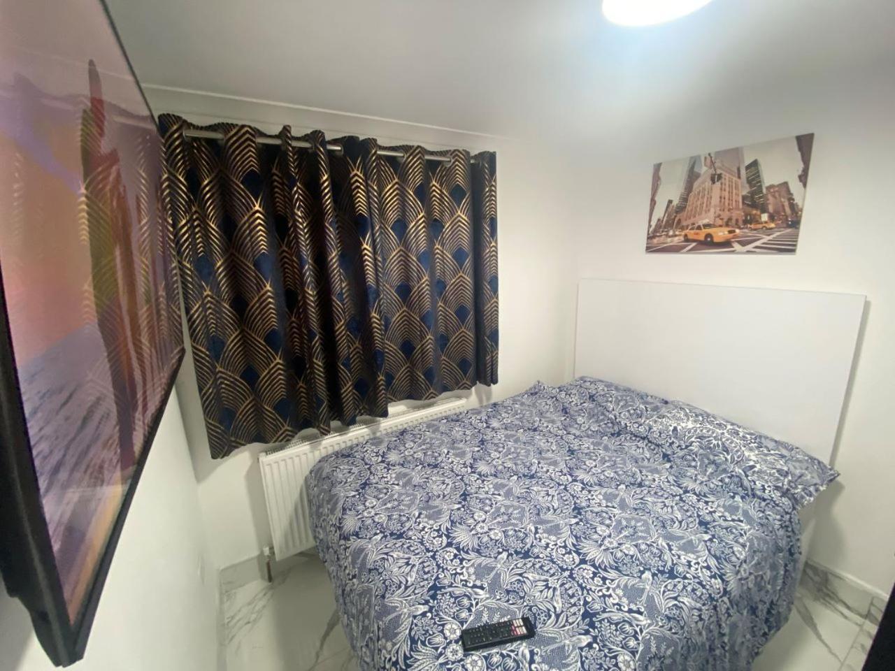 The Royal Boutique Oxford Lodge By London Sleep 6 Hayes  Extérieur photo