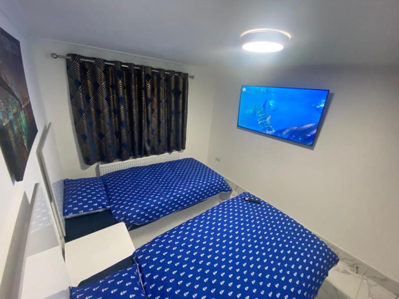 The Royal Boutique Oxford Lodge By London Sleep 6 Hayes  Extérieur photo